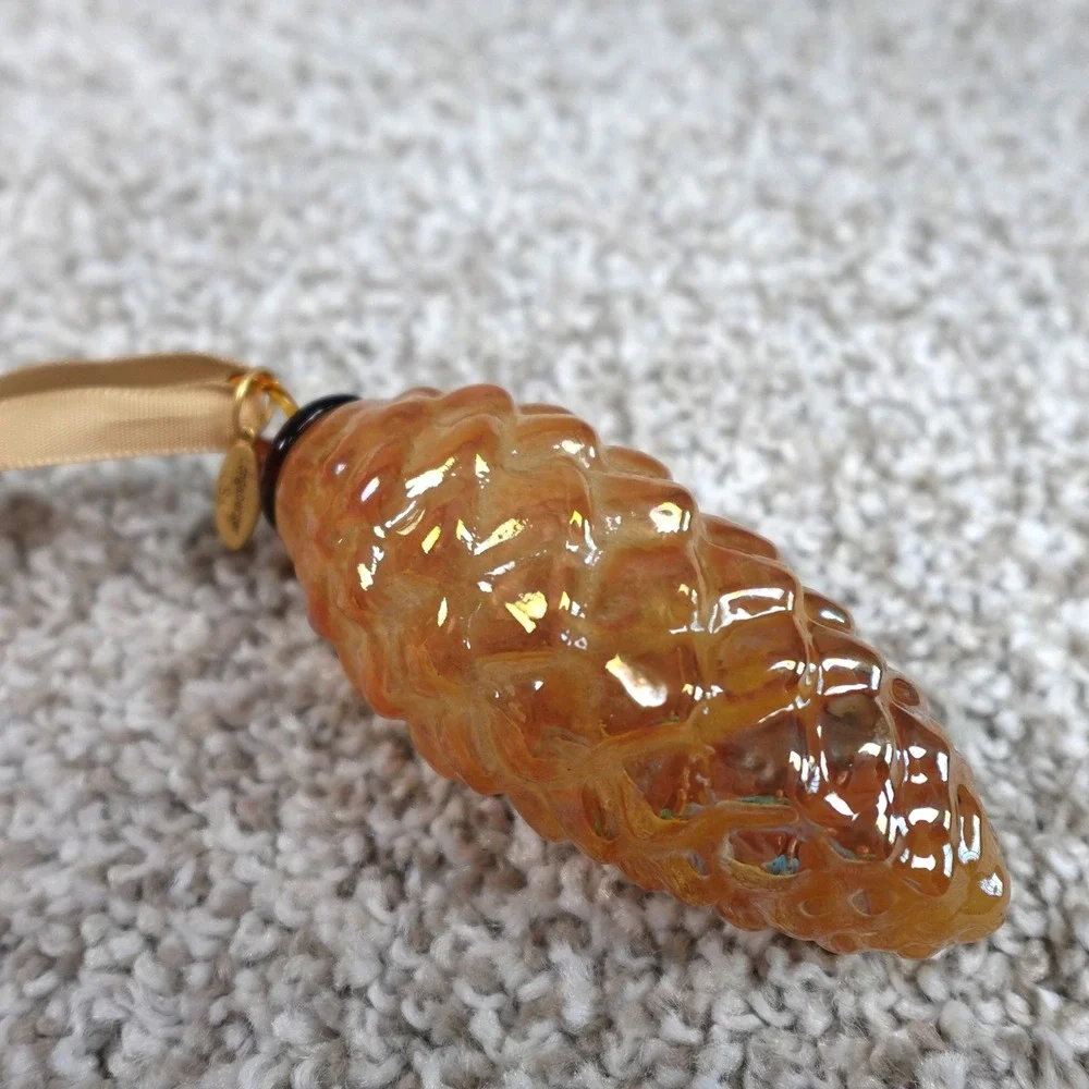 Longaberger 2006 Collector's Club Pinecone Ornament Amber Blown Glass USA Box